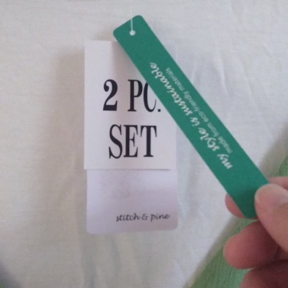 Stitch and pine,size large top.2 piece set. - Picture 5 of 8